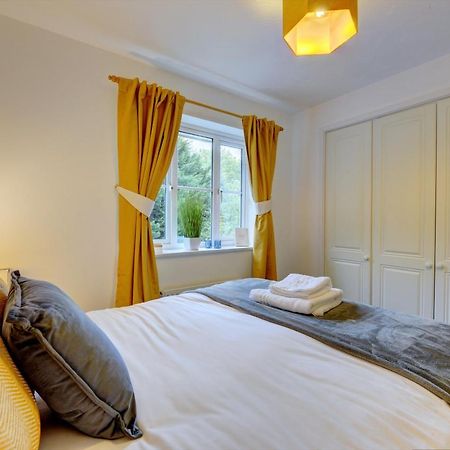 Modern 2 Bed House Sleeps 6 Southam Town Centre - Inspire Homes Ltd Buitenkant foto