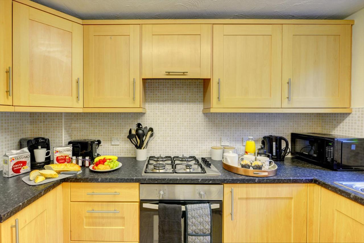Modern 2 Bed House Sleeps 6 Southam Town Centre - Inspire Homes Ltd Buitenkant foto
