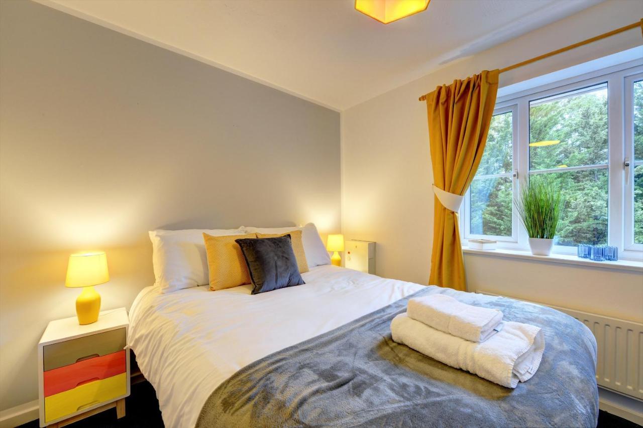 Modern 2 Bed House Sleeps 6 Southam Town Centre - Inspire Homes Ltd Buitenkant foto